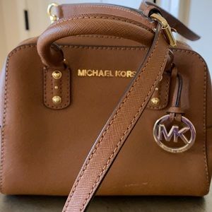 COPY - Michael-Kors-mini-leather-crossbody-satchel